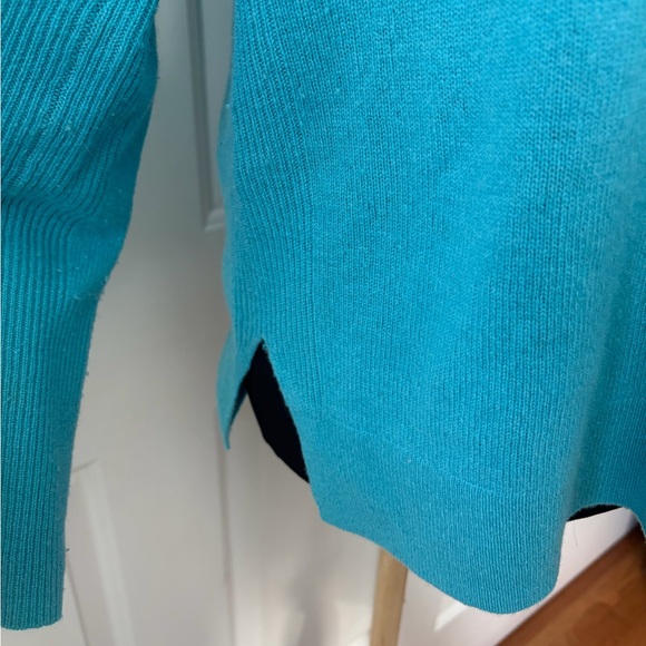 Halogen Turquoise Blue Crew Neck Cashmere Sweater large - Picture 2 of 4